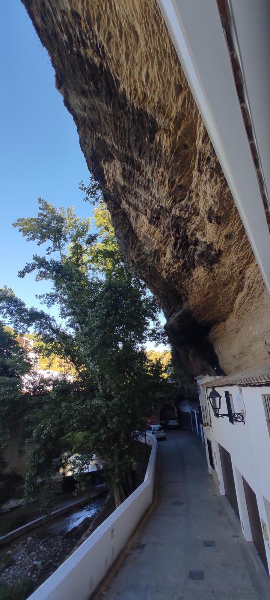 Casa Cueva Las Chicas Del Puente Setenil De Las Bodegas Eksteriør bilde